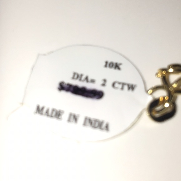 Beautiful diamond heart pendant with gold necklace - Picture 2 of 4