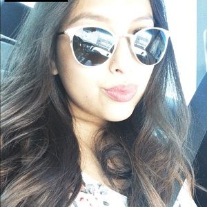 Meet your Posher, Miranda