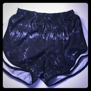 Nike Running Shorts Size Large