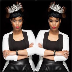 Meet your Posher, Alicia