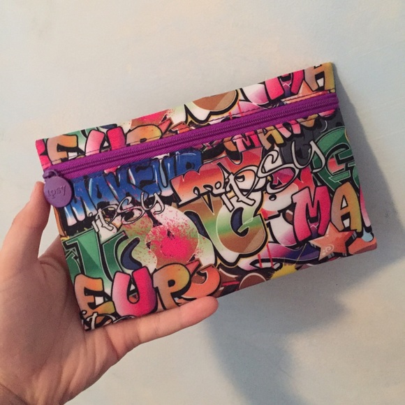 🚫TRADED🚫 Graffiti Ipsy Bag