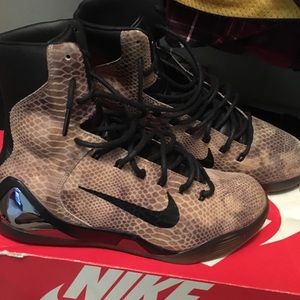 Kobe 9 Ext Limited Snakeskin