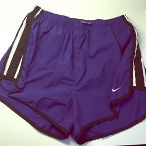 Nike Running Shorts Size Large