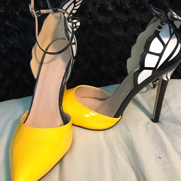 Butterfly black and yellow heel