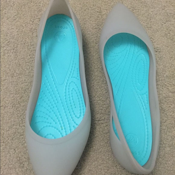 Crocs Rio Flat. Worn Once!