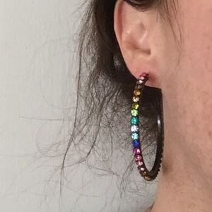 Rainbow hoops