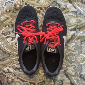 Nike Free shoes ❗️❗️❗️SALE❗️❗️❗️ 15 BUCKS