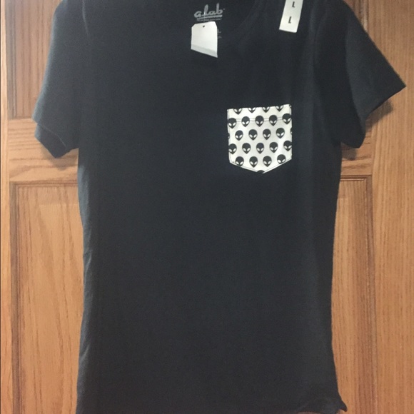 Black Alien Shirt