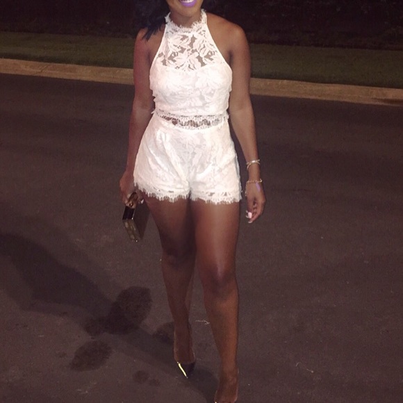 Cara's boutique Lace two piece set