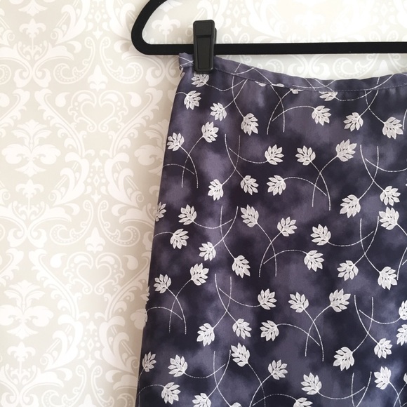 Floral Maxi Skirt - Picture 2 of 3