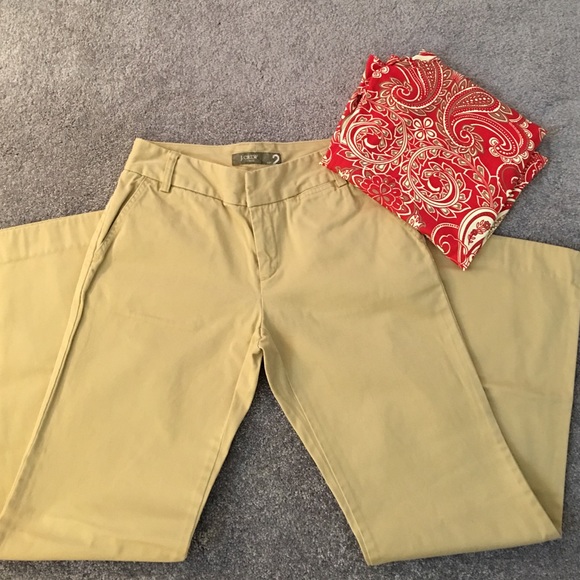 Khaki pants