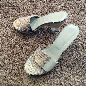 Donald Pliner slip on sandal