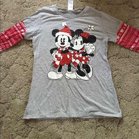Mickey and Minnie Christmas long sleeve tee