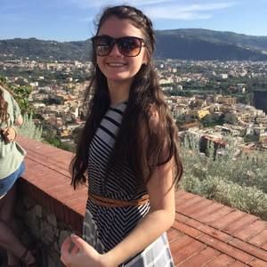 Meet your Posher, Abigail