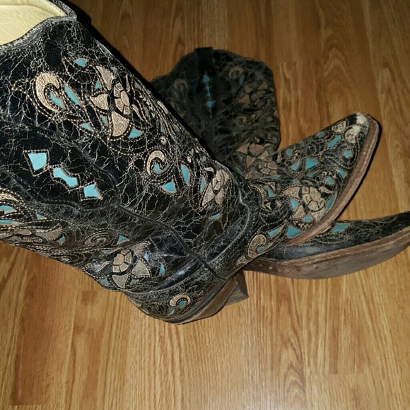 Corral Boots. Brown Teal. Size 9 m.
