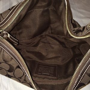 Coach Bags - Coach brown shoulder bag Coach Bags - Coach brown shoulder bag
