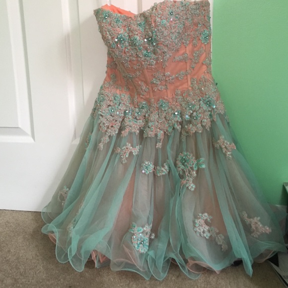 Sherri Hill homecoming dress!