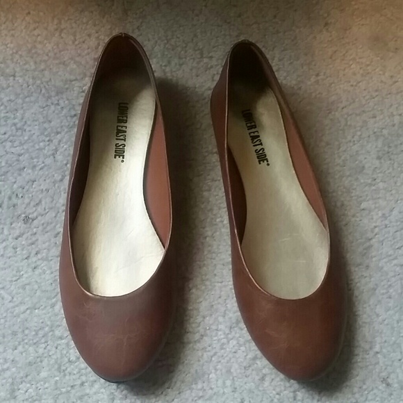 Brown flats