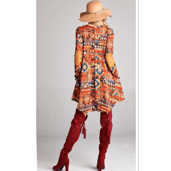 ‼️ONLY 1 LARGE LEFT‼️🎉HP🎉AZTEC SWING DRESS - Picture 3 of 4