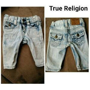 True Religion NO OFFERS See Description