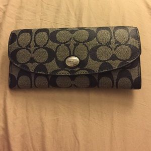 Coach wallet black and gray