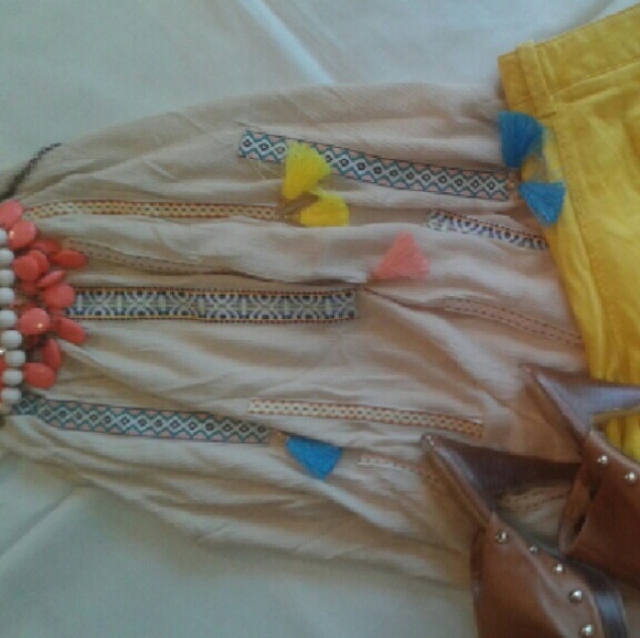 Precious TASSEL TANK!!! U will love it! BRAND NE - Picture 3 of 4