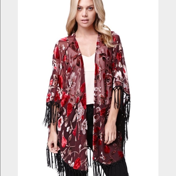LA Hearts Rose Kimono