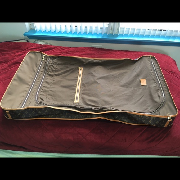 Lv luggage
