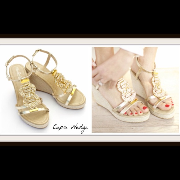 Capri Gold wedge sandals