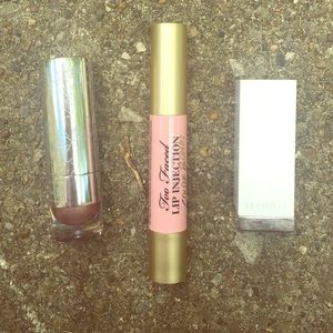High end lip bundle