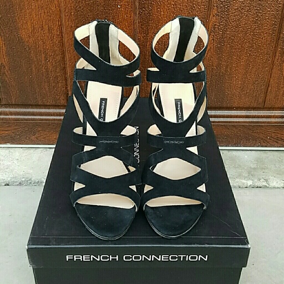 Stylish French Connection Sandals - Picture 3 of 4