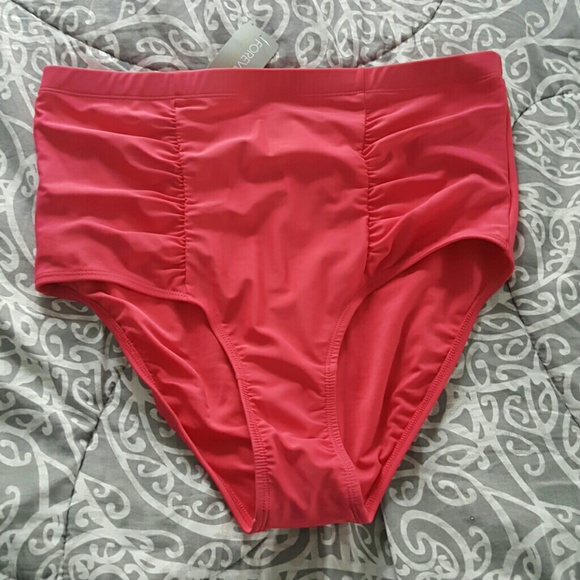 High-waisted swim bottoms