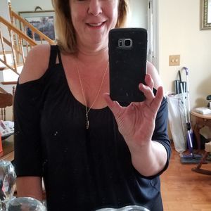 Meet your Posher, Karin