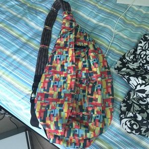 KAVU cross body