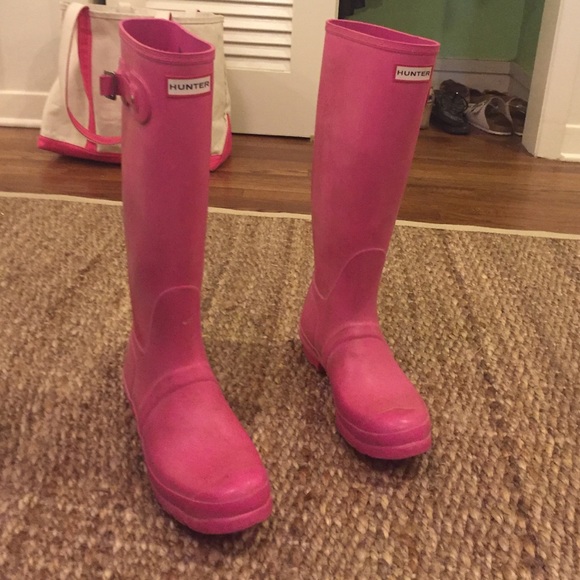 Hunter Shoes - Hot pink hunter rain boots
