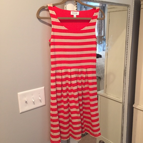 EUC Elle eyelet dress - size 4