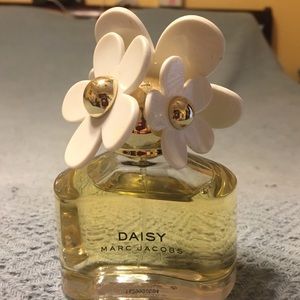 Marc Jacobs Daisy