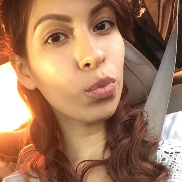 Meet your Posher, Jannee