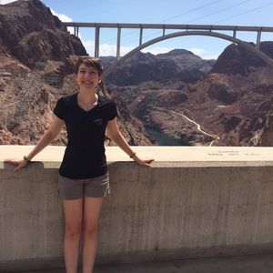 Meet your Posher, Eliana