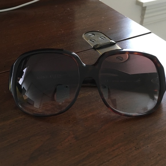 Anne Klein Tortoiseshell sunglasses