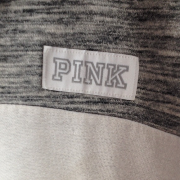 π UFT VS PINK quarter zip pullover - Picture 3 of 4