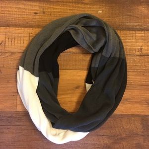 Black & White Infinity Scarf
