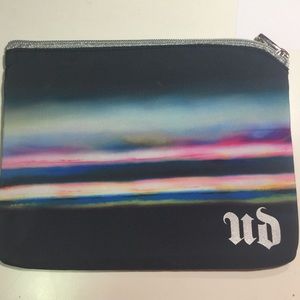 Urban Decay Vice 3 makeup bag