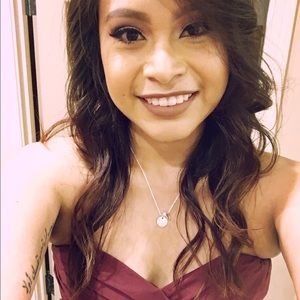 Meet your Posher, Marisol