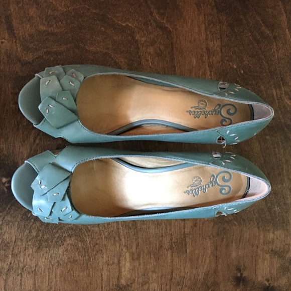 Seychelles Turquoise high heels