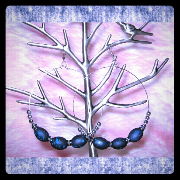 Color Splatter Speckled Beads Hoop Earrings - [F2]