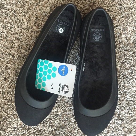 Crocs Black Mammoth Flats size 8 NWT
