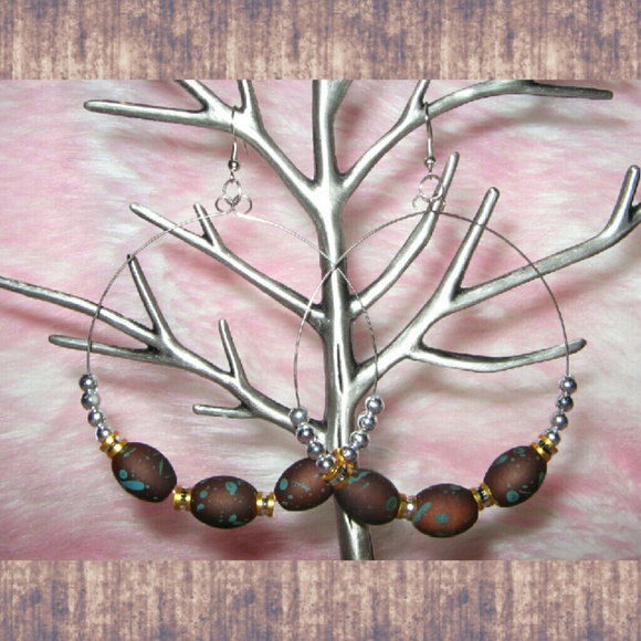 Color Splatter Speckled Beads Hoop Earrings - [G1]