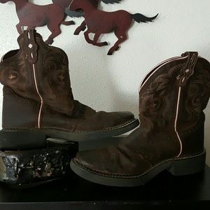 Gently loved Justin Gypsy cowgirl boots