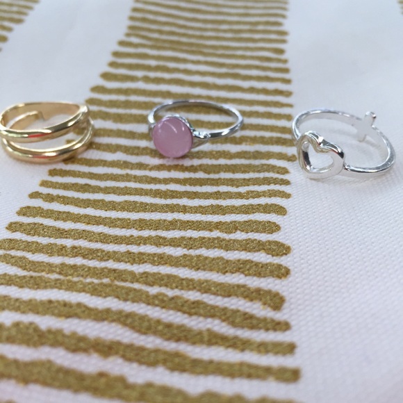 VARIOUS RINGS